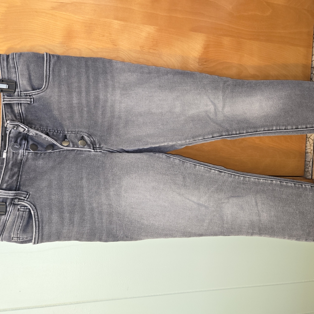 Women's Gray Jeans